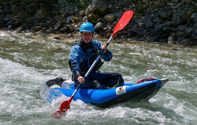 Vieni a praticare attività acquatiche in noi nel Verdon 