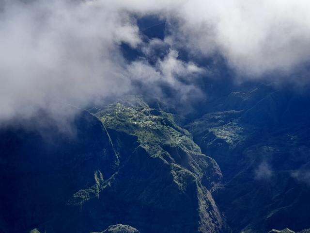  Genießen Sie eine atemberaubende Aussicht vom Reunion Sky 