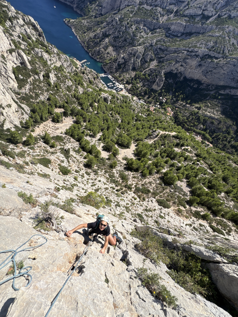  Disfruta de un viaje de escalada en la costa de La Coitat 