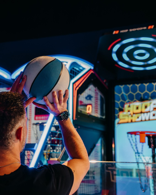  Eine Basketball-Spielhalle
