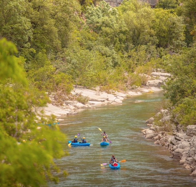  Curso de canoa e caiaque de 8 km 