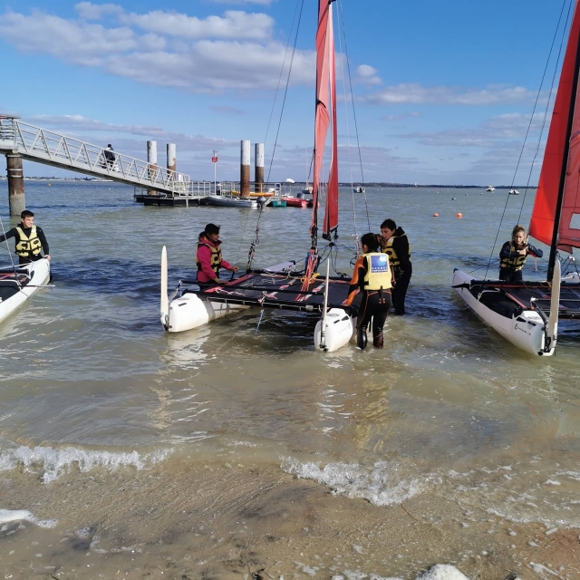  Scuola nautica a Marennes 