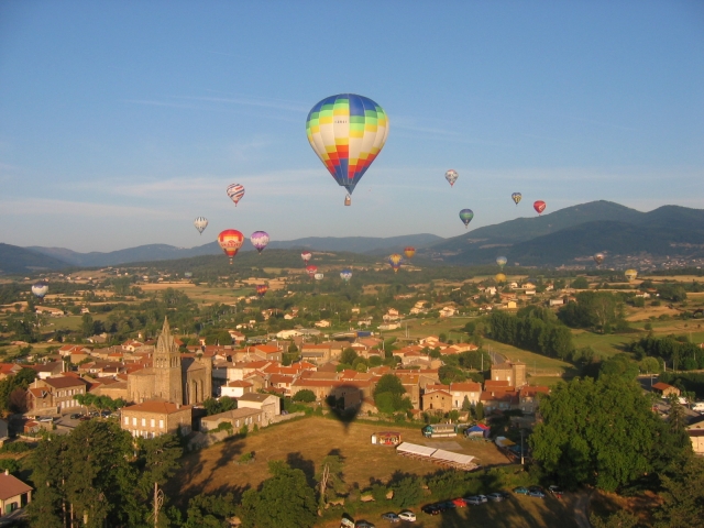  与 Montgolfieres et Cie 一起探索天空