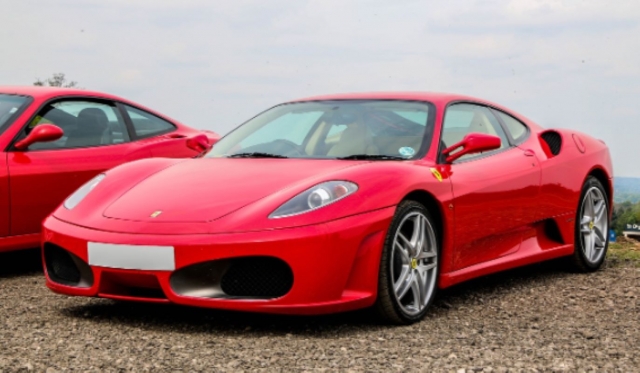  Ferrari F430 for our piloting course No circuito Grand Sambuc