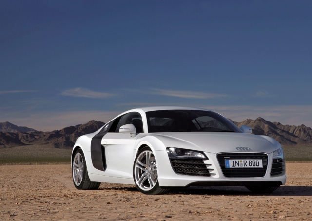 R8 driving course 