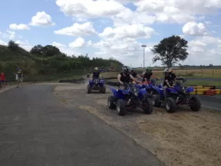 Quad-Wanderung Anfänger: 2 Stunden mit Aufsicht