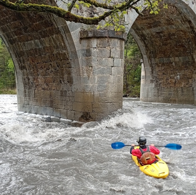  book your kayak-raft in the Alpes-de-Haute-Provence 