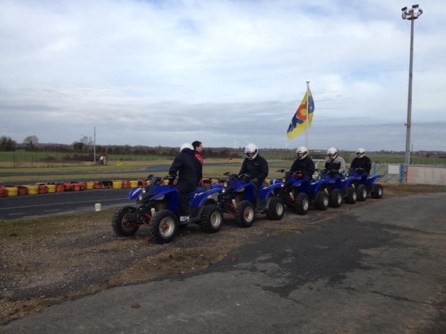 Nos quads à notre base de Rouillé