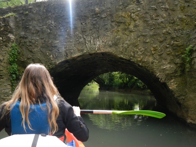  Passaggio sotto il ponte 