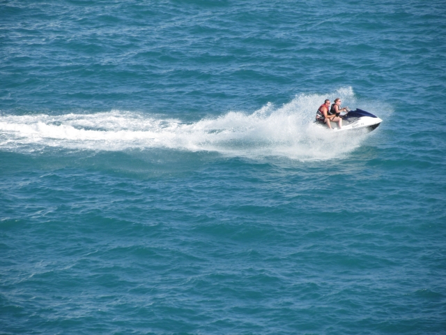 Speed and thrills during a jet ski outing 