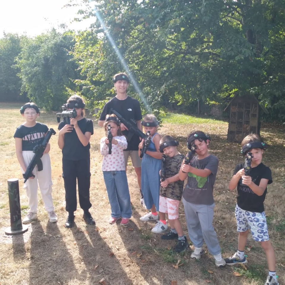  Jogo de estratégia em tamanho real para famílias 