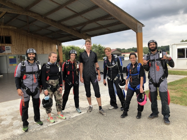  Freundliches Team 
