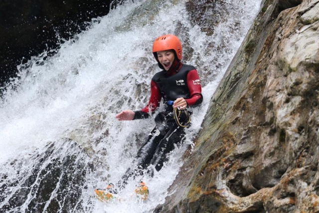 Glissage sur cascade