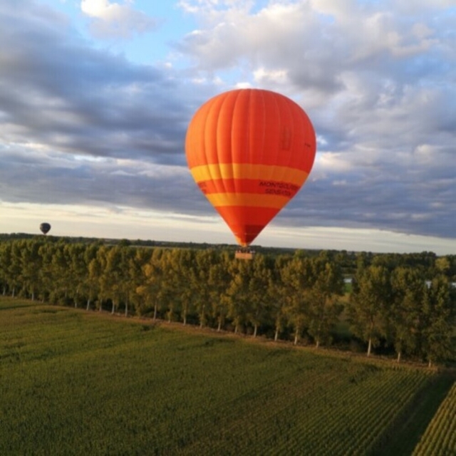  Mongolfiera in aria 