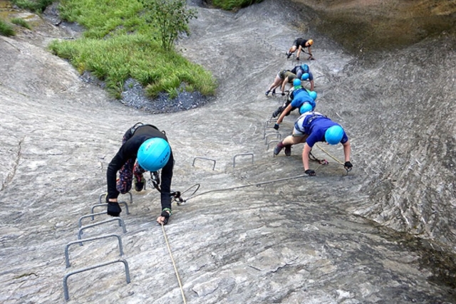  Via Ferrata in gruppi