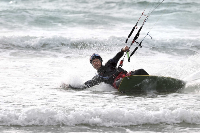  Tire uma vantagem de uma experiência essencial de Kitesurf 