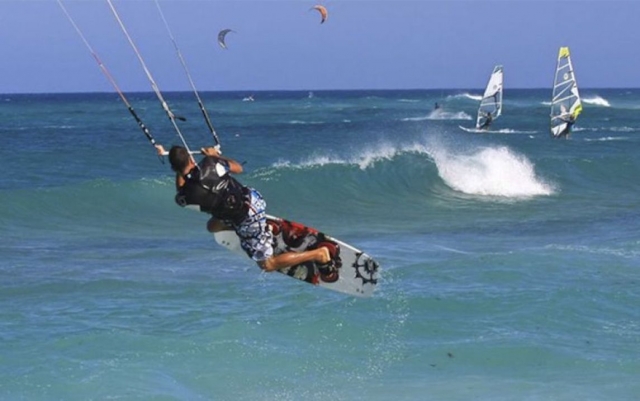 Kitesurfing progression course 