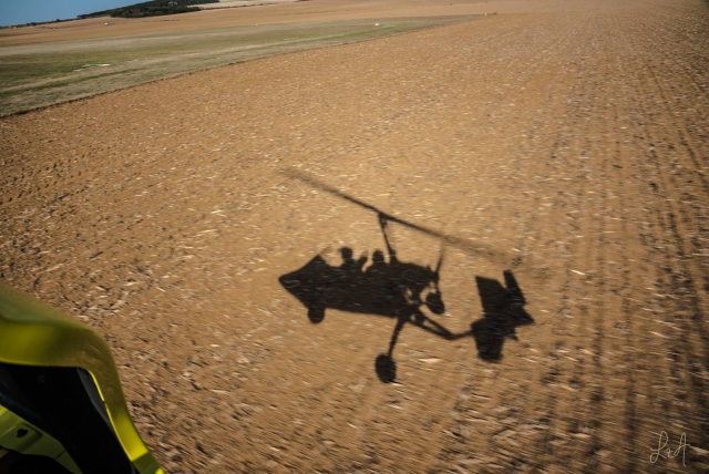  Takeoff in progress 