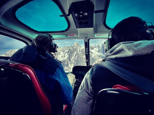 Survol des Alpes