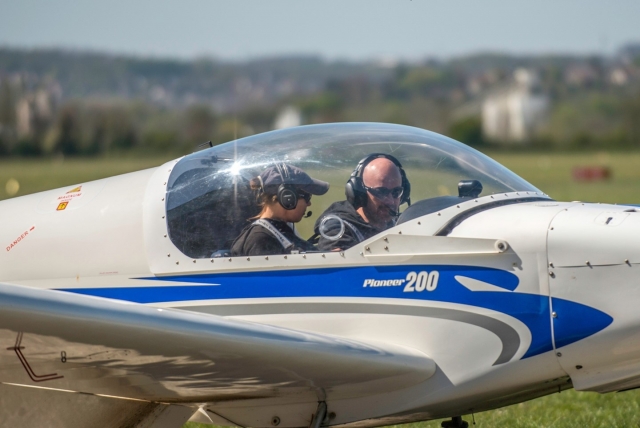 Pilot listening 