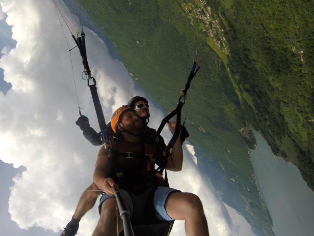 Vol acrobatique pour votre plus grand plaisir