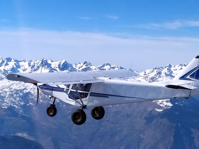  Ultralight flight in the Hautes-Alpes 