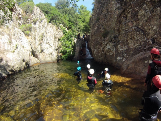  科西嘉岛水上徒步旅行 
