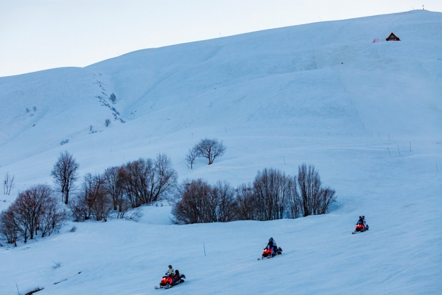  Excursión invernal en moto de nieve por Saboya 