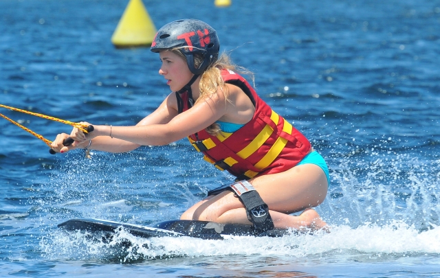 Début de l'activité de ski nautique