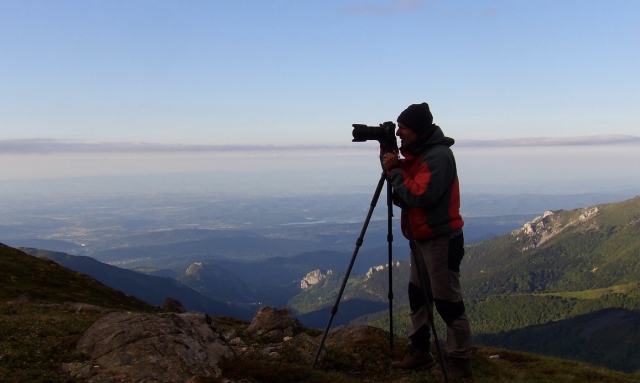  Observation and taking photos 
