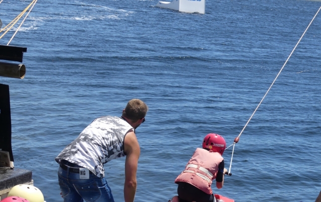  Andiamo a fare una bella sessione di sci nautico 