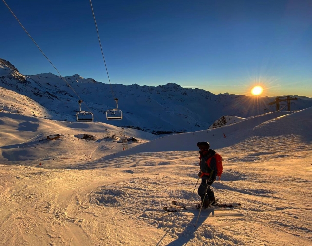 Fin de la randonnée au crépuscule