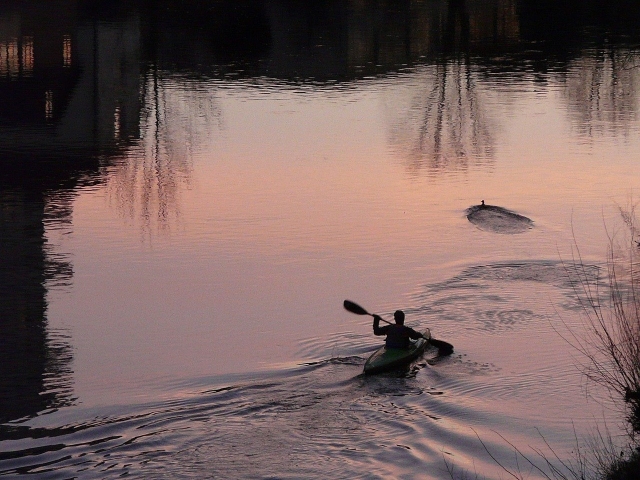  Moment of tranquility aboard a canoe 