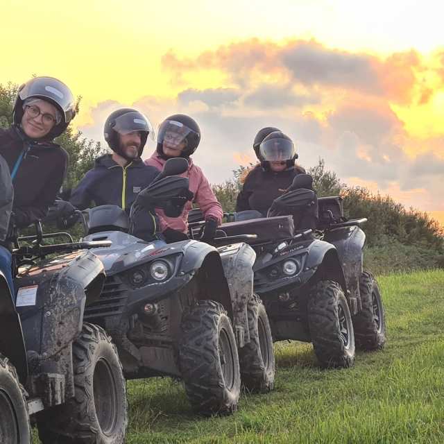  Entertaining activity aboard a quad