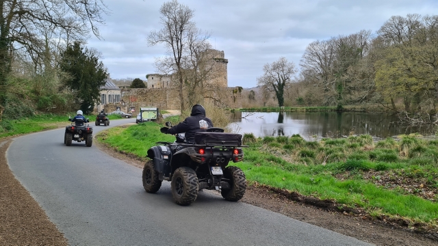  Descubrimiento de la Costa de Armor en quad 