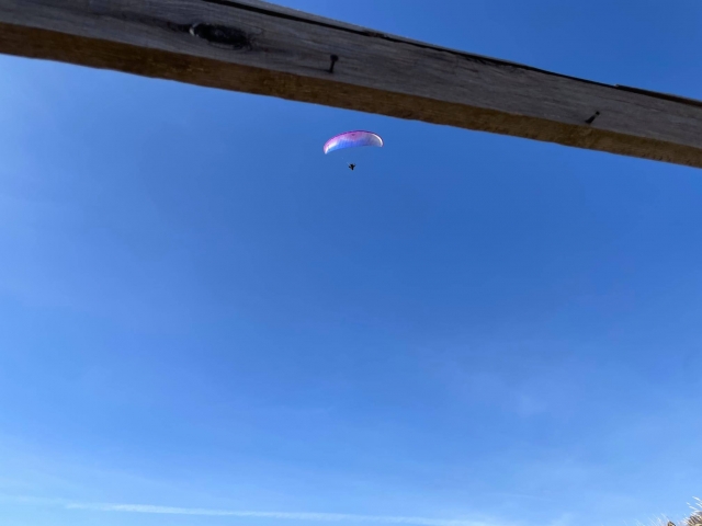  空中滑翔伞 