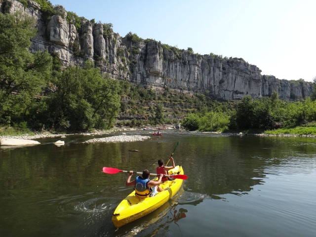  Actividad en canoa para dos personas 