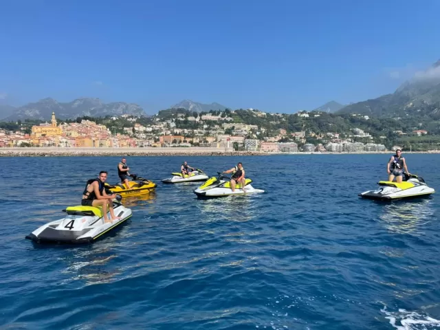 Rando jet ski 2 h 30 + SUP 1 h au Cap d’Antibes