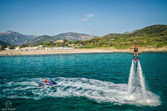 Flyboard in Corsica del Sud 