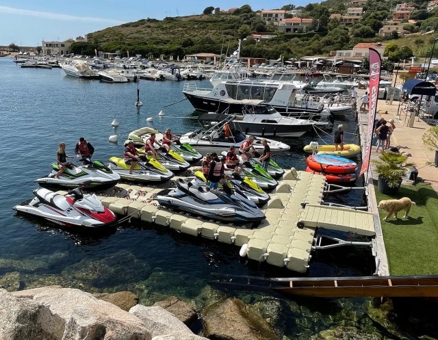  Jetski-Verleih vom Yachthafen Cargèse 