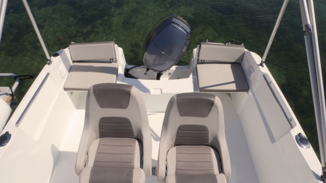  Prächtiges 6-Sitzer-Boot 