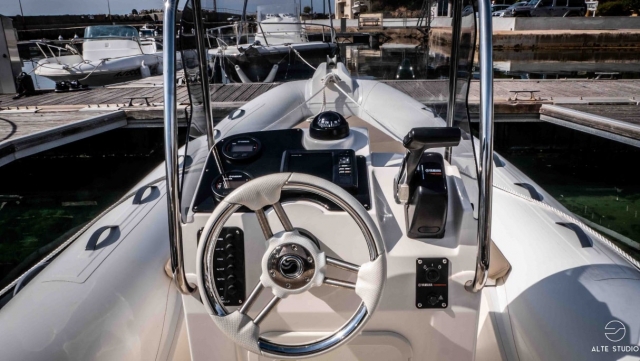  7 barco de passageiros 