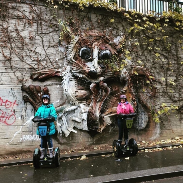  Magnificent setting on salvaged art.