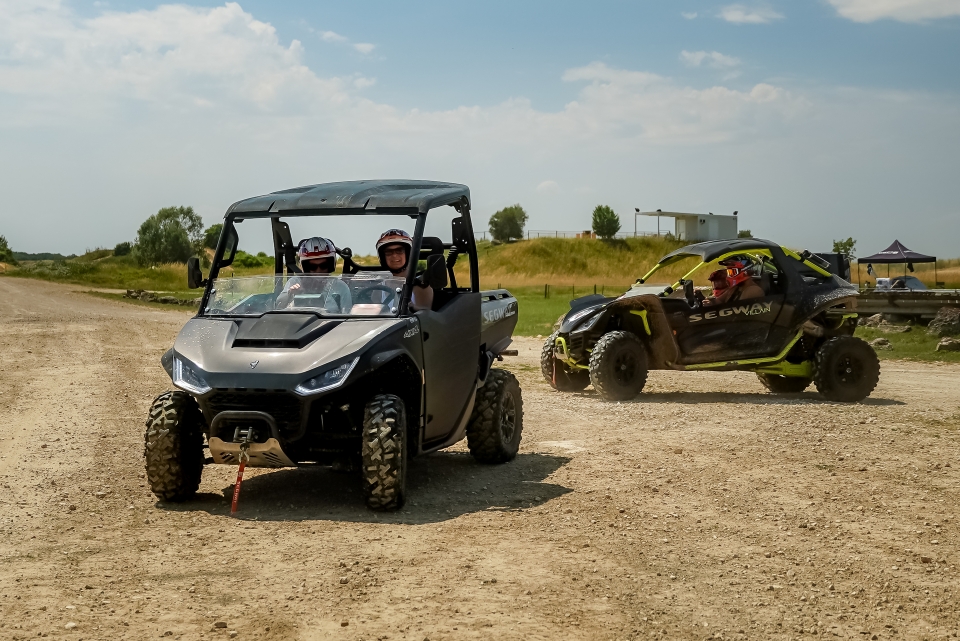  Spaß mit dem Buggy in der Brie-Landschaft