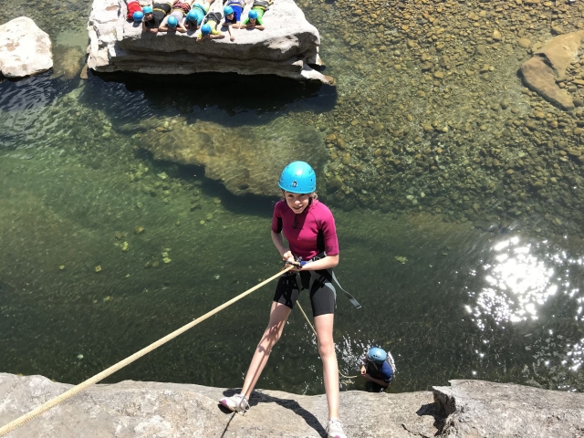 Descente en rappel