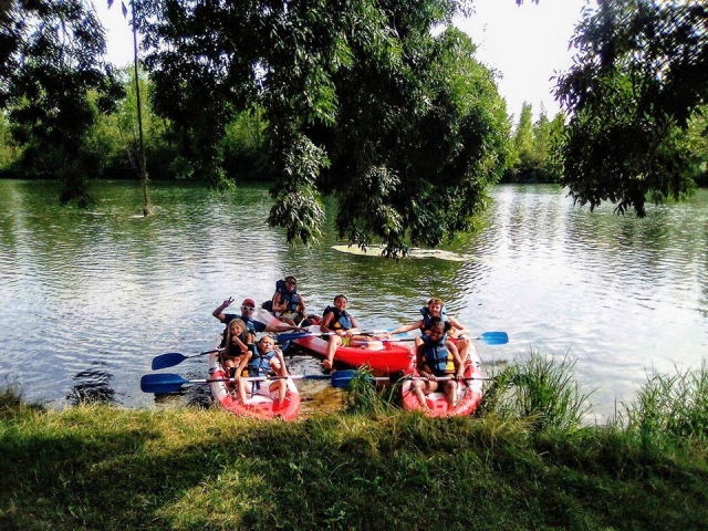  Gita in canoa per tutta la famiglia