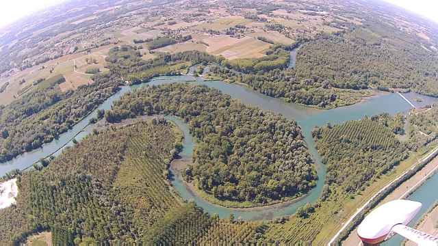  View of the lake 