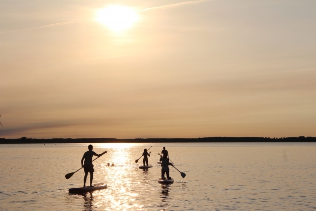  Stand Up Paddle at dusk