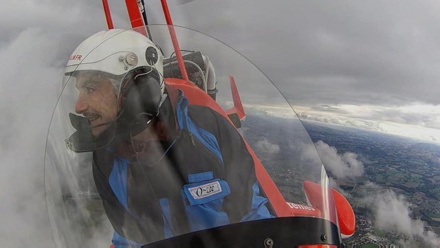  Flug über Isère mit einem Tragschrauber 