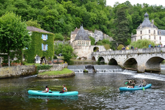  The beautiful landscapes of Brantôme
